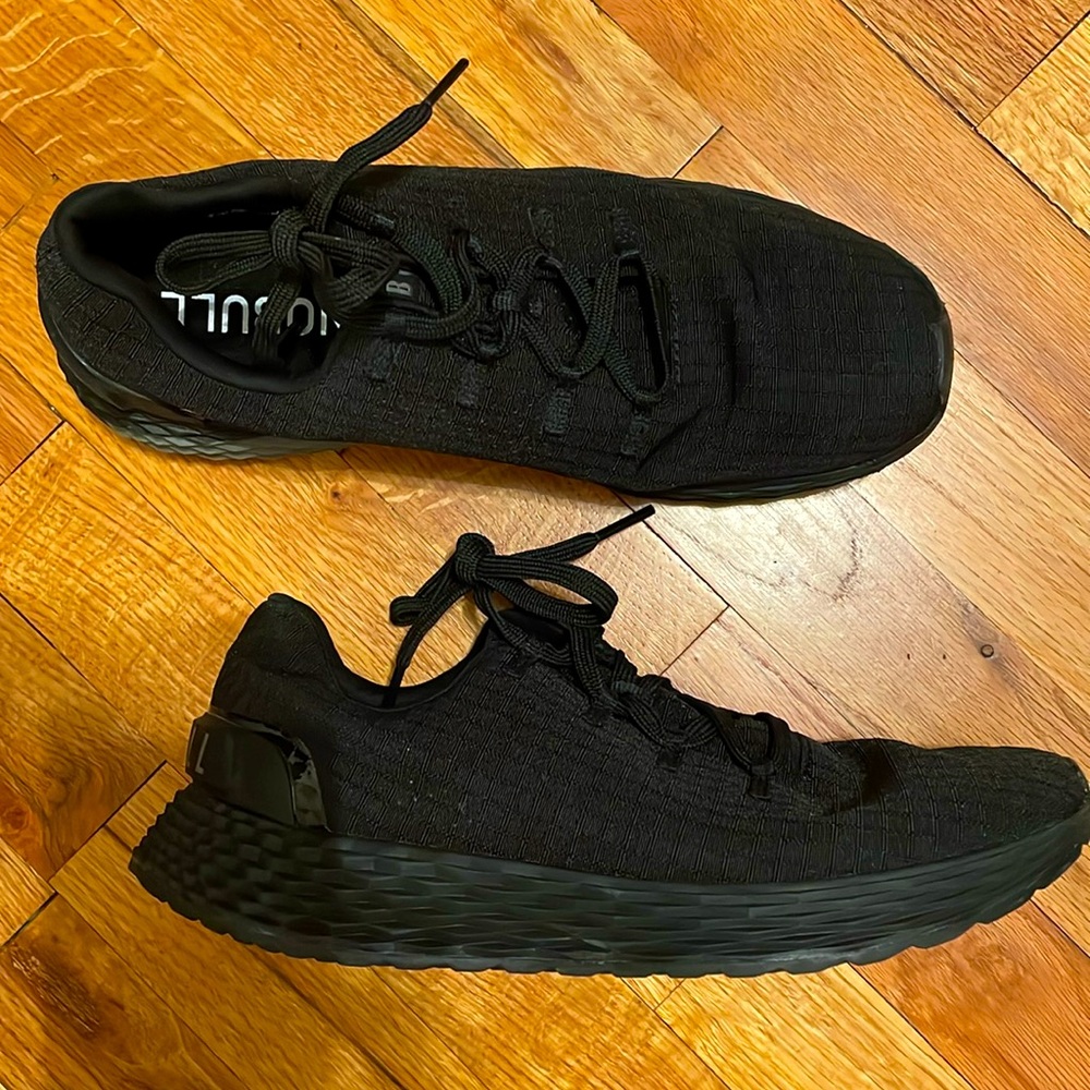 All-Black Women's Knit Athletic Sneakers